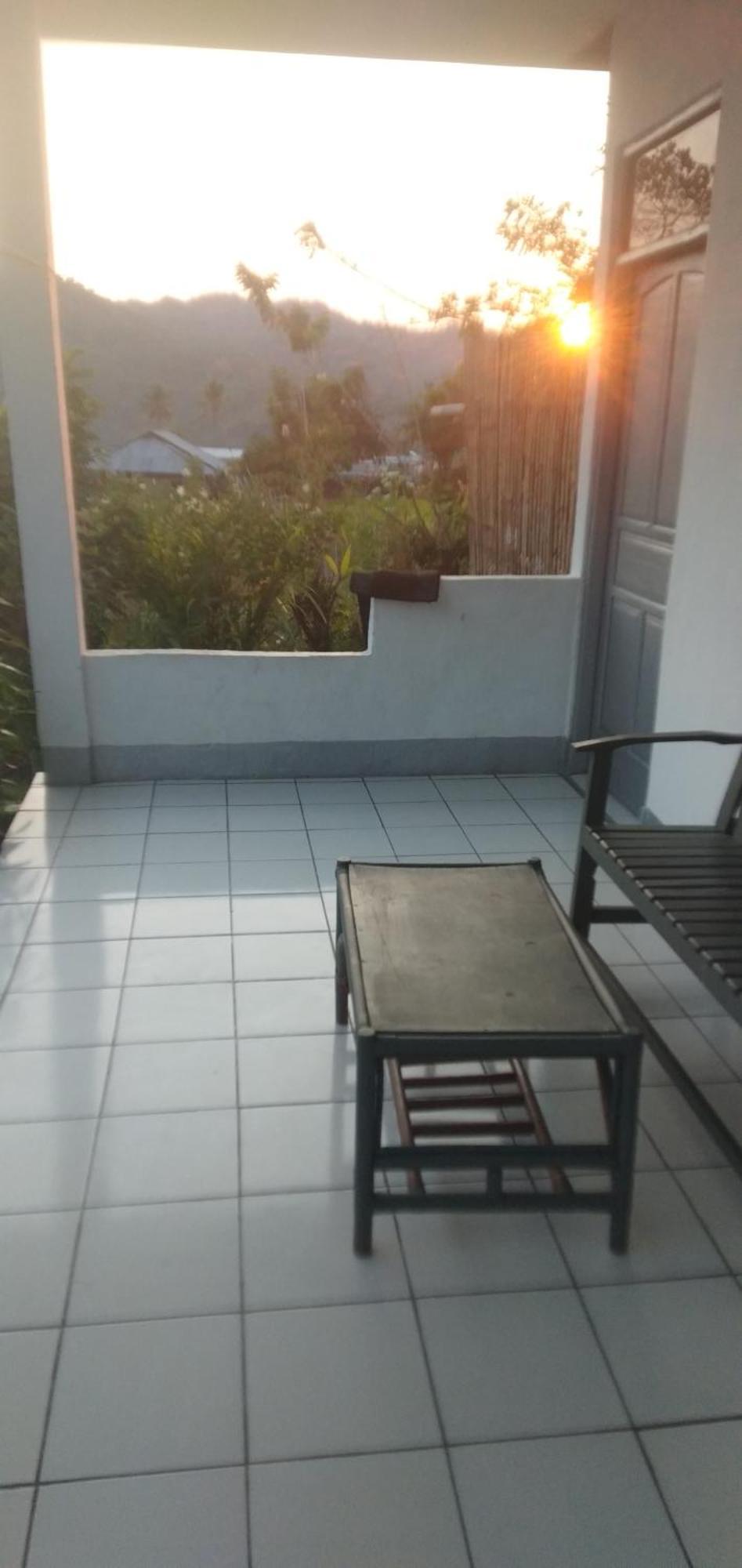 Hidayah Homestay Kelimutu Zewnętrze zdjęcie